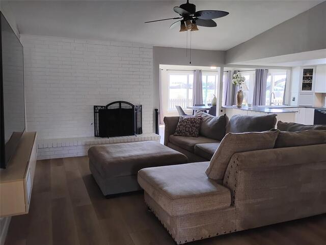 1954 Rambling Ridge, Lane Carrollton, TX photo 14