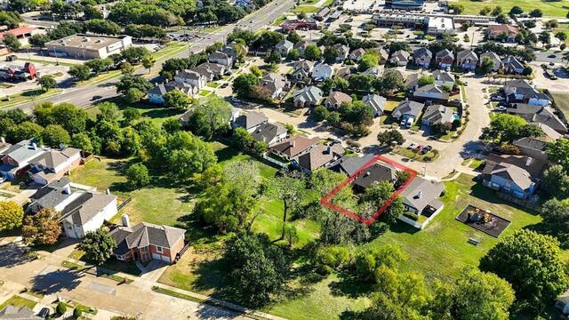 6821 Douglas, Creek Plano, TX photo 37