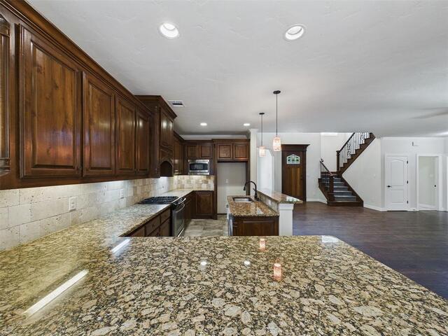 2229 Moonlight Bay, Flower Mound, TX photo 8