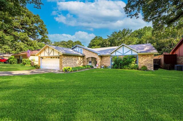 5903 Pleasant Wood Trail, Arlington, TX image