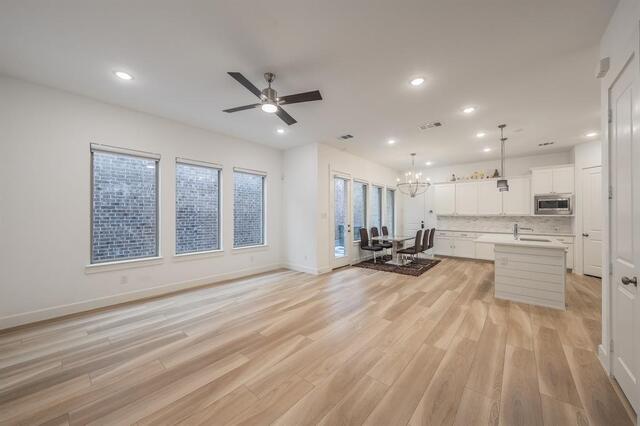 256 Harbor Hills Drive, Flower Mound, TX photo 7