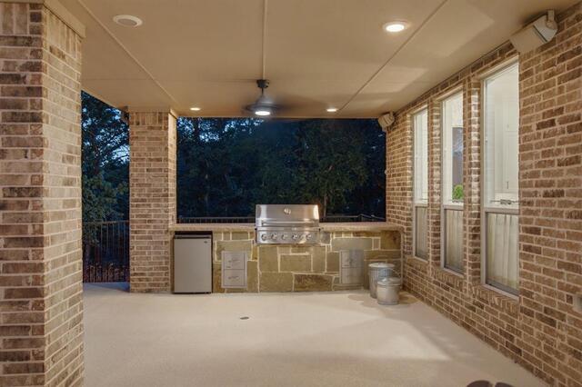 2104 Beachview Drive, Flower Mound, TX photo 30