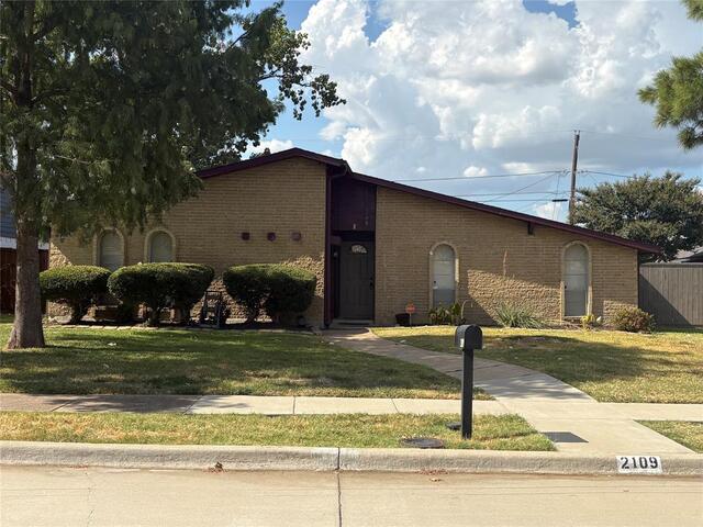 2109 Overglen Drive, Plano, TX image