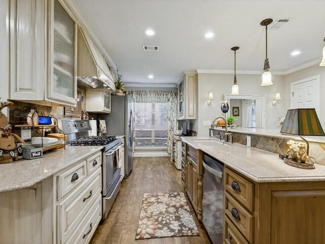2712 Mollimar, Drive Plano, TX photo 13