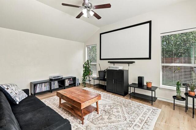 3906 Canton, Court Denton, TX photo 10