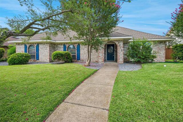 1712 Copper Creek Drive, Plano, TX image