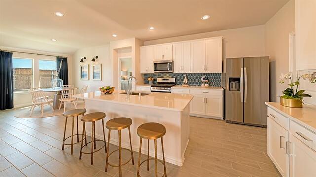 2104 Briarbrook, Drive Denton, TX photo 2
