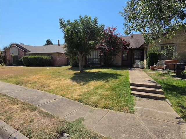 2502 E Timberview Lane, Arlington, TX image