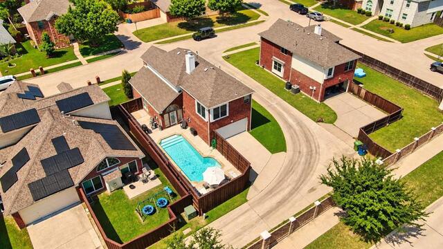 1402 Stone Canyon, Way Lewisville, TX photo 7
