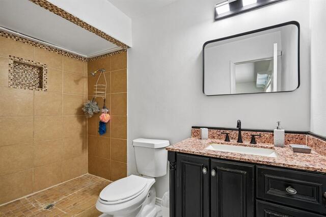 5564 Ragan Drive, The Colony, TX photo 8