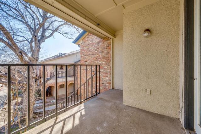 2835 Keller Springs, 502 Carrollton, TX photo 23