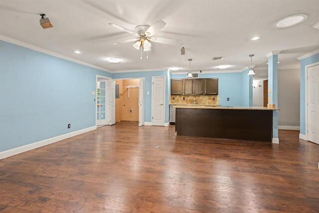 5517 Baker Drive, The Colony, TX photo 4