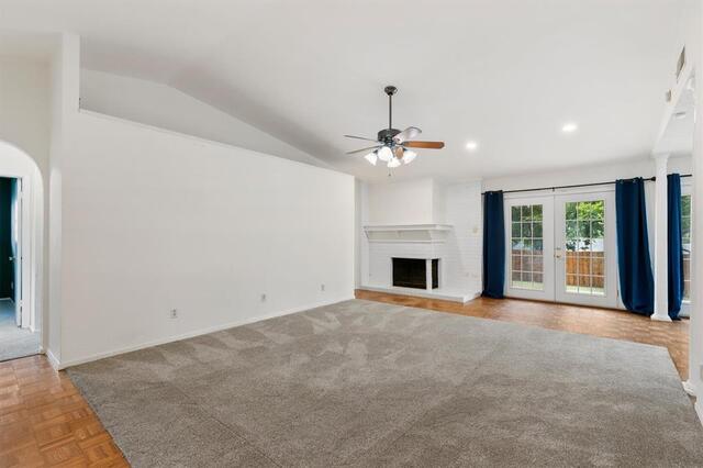 1804 Westwood, Circle Carrollton, TX photo 4