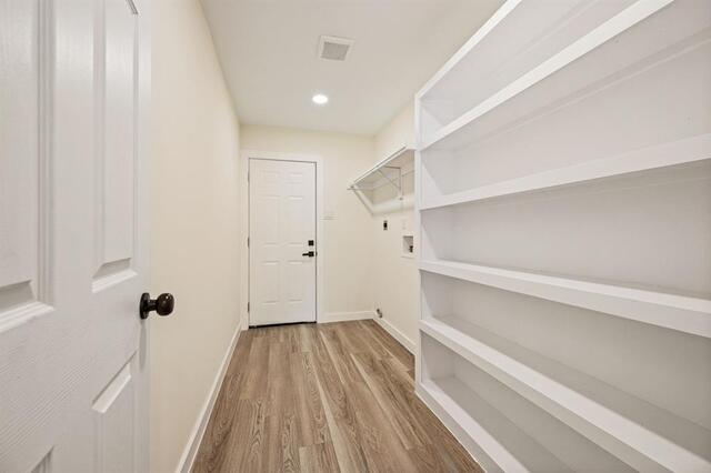 1003 Summit, Circle Carrollton, TX photo 10