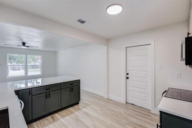 1011 E Alan, Avenue Carrollton, TX photo 10