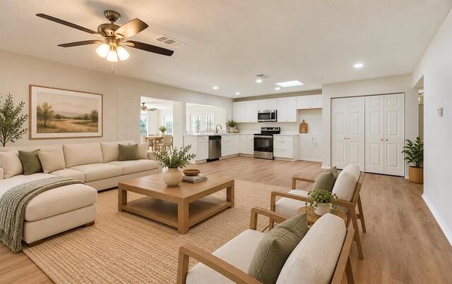 3101 Abbey, Road Carrollton, TX photo 4