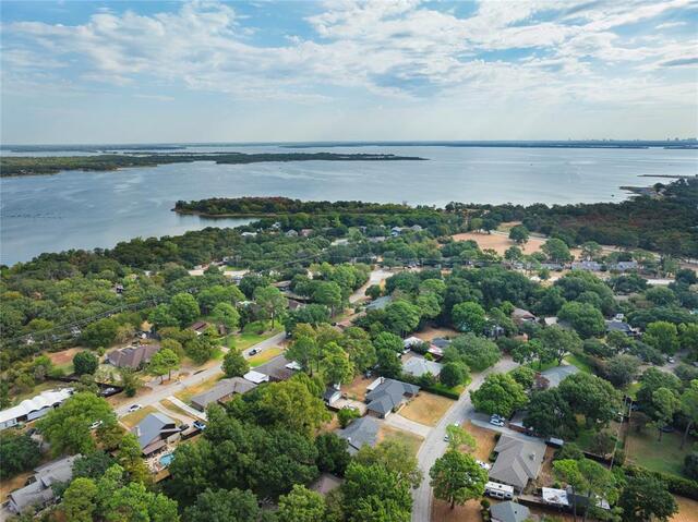 528 Marcus, Drive Lewisville, TX photo 34