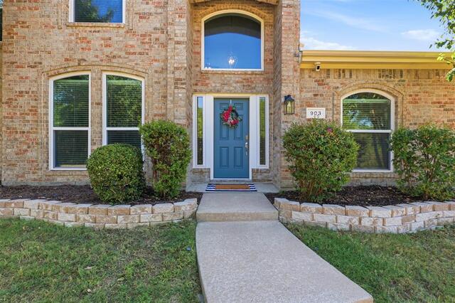 903 Aylesbury, Drive Allen, TX photo 5