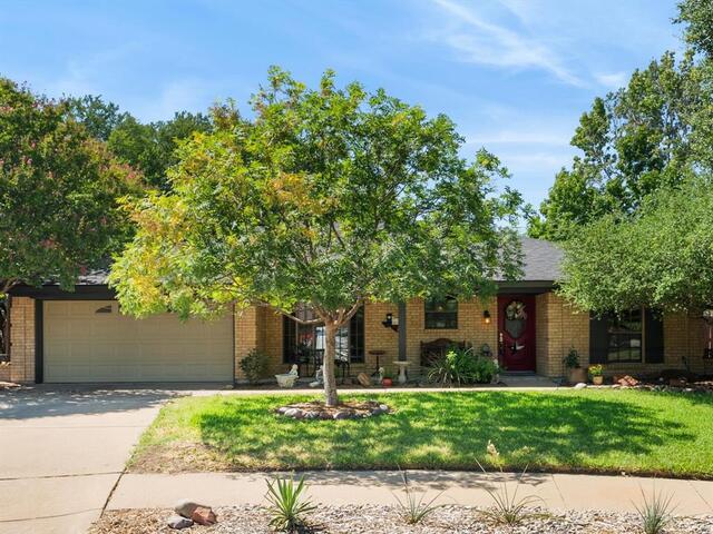 2501 New Haven Court, Bedford, TX image