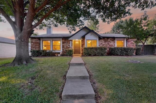 2404 Lemmontree Lane, Plano, TX image