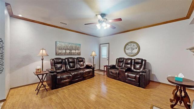 911 Azalia, Drive Lewisville, TX photo 7