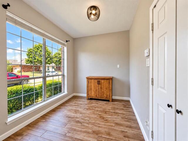 1402 Stone Canyon, Way Lewisville, TX photo 9