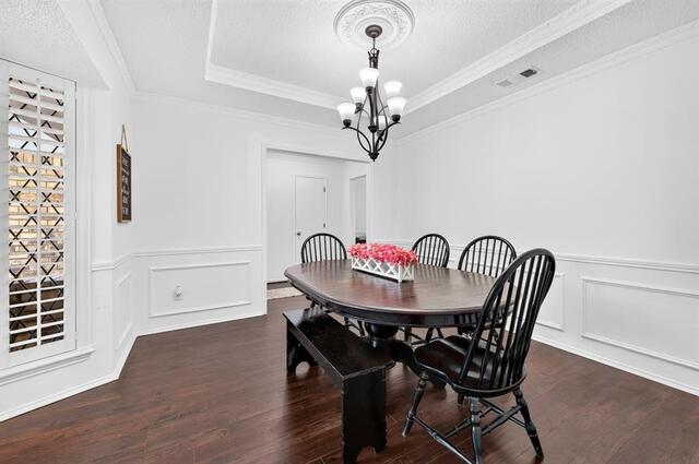 2409 Glen Morris, Road Carrollton, TX photo 8