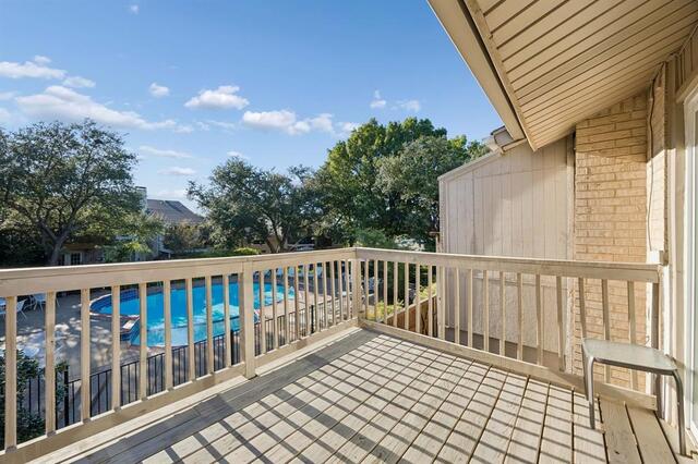 2958 Country Place, Circle Carrollton, TX photo 19