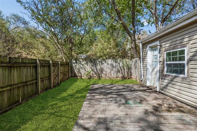 503 W Sycamore, Street Denton, TX photo 25