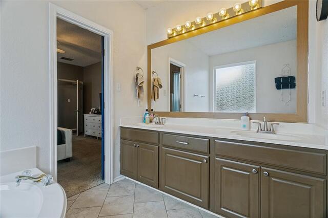 1400 Wentworth, Drive Lewisville, TX photo 9