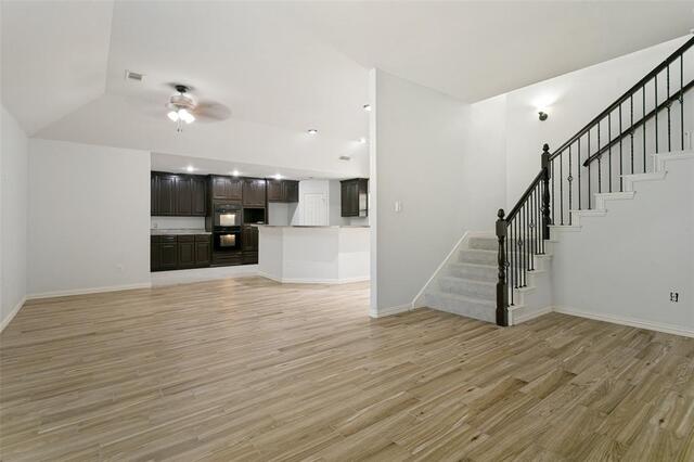 2124 Brentwood, Lane Carrollton, TX photo 7