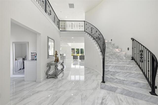 7725 Lakeview Circle, Fort Worth, TX image