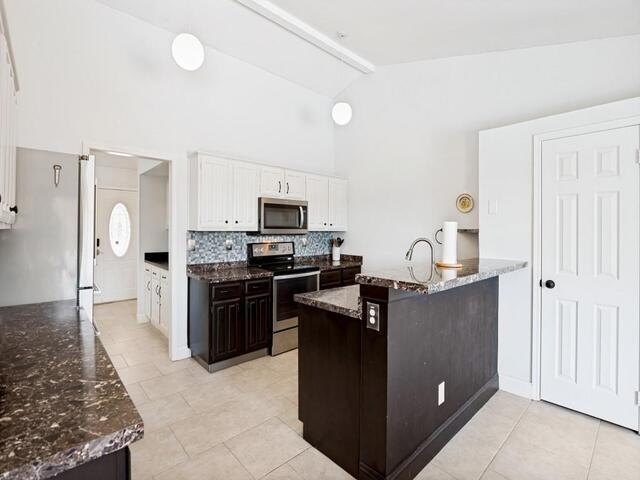 4505 Queen Circle, The Colony, TX photo 8