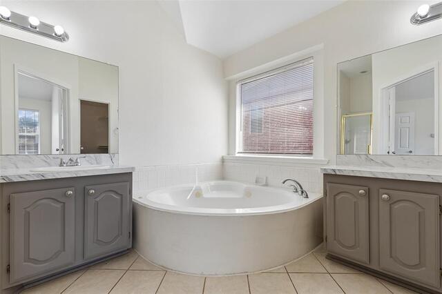 1604 Bennington, Drive Carrollton, TX photo 13