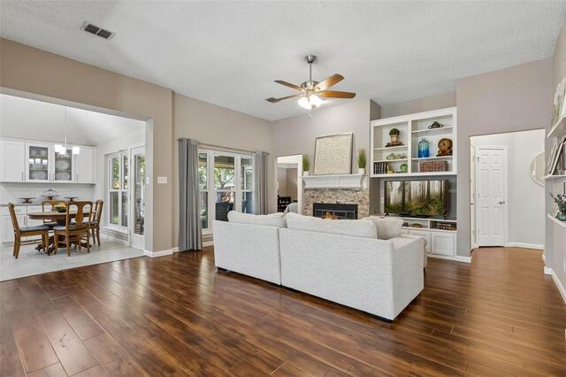 106 Tiburon, Court Allen, TX photo 6