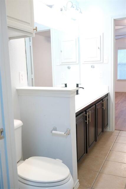 244 Turnberry, Lane Lewisville, TX photo 14