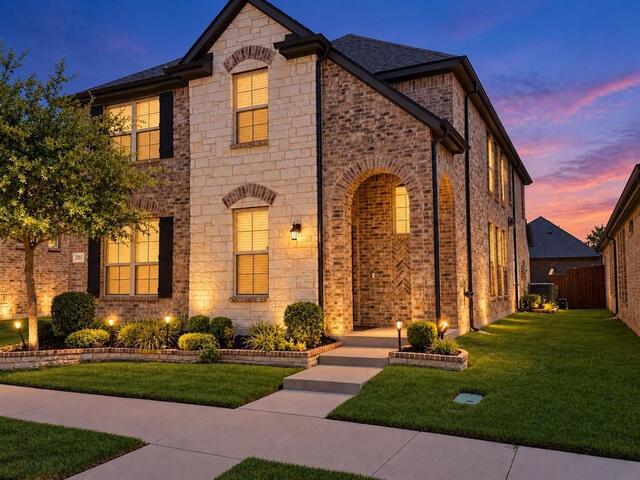 2065 Almassera Drive, Little Elm, TX photo 3