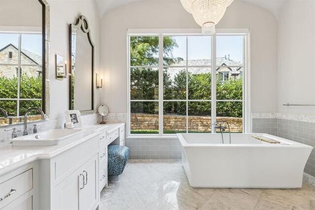 1402 Fountain Grass, Court Westlake, TX photo 19