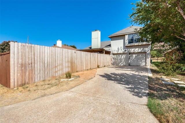 1108 Heather, Lane Carrollton, TX photo 24