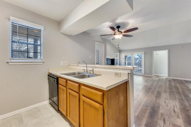 2835 Keller Springs, 502 Carrollton, TX photo 11