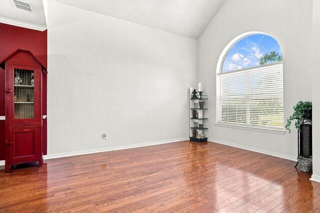 1915 Ledgemont, Court Allen, TX photo 5