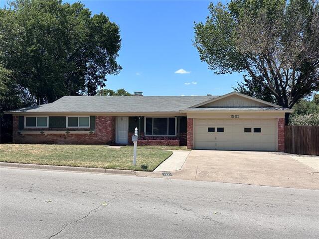 1321 Hurstview Drive, Hurst, TX image