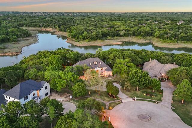1704 Noble Way, Flower Mound, TX photo 7