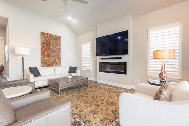 1012 Terra Vista, Drive Allen, TX photo 4