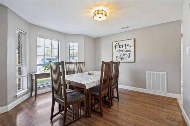 1108 Heather, Lane Carrollton, TX photo 8