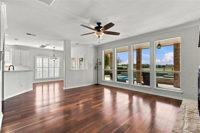 1820 Forest Bend, Lane Keller, TX photo 9