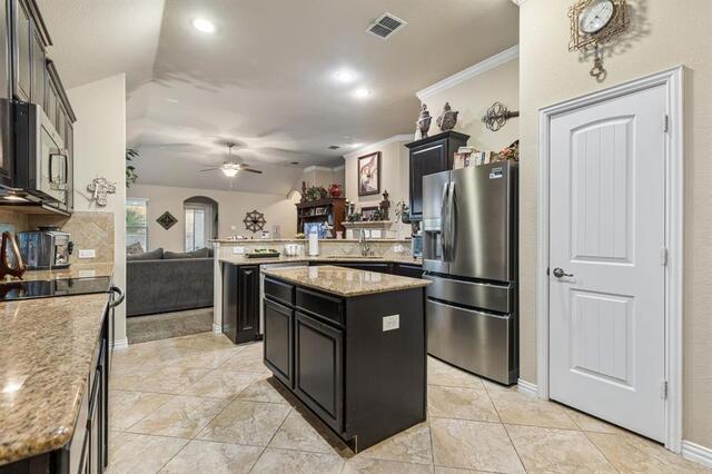 5005 Bluewater, Drive Frisco, TX photo 11