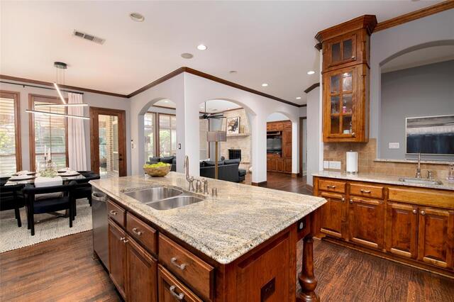 5009 Glenshire Drive, Flower Mound, TX photo 10
