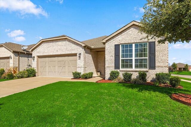 965 Memorial Drive, Little Elm, TX photo 2