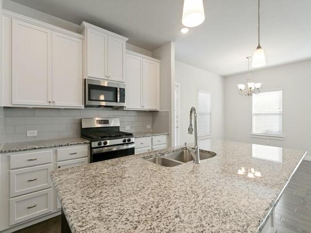 2217 Paxton, Way Denton, TX photo 8